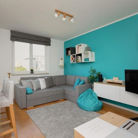 Metro Wilanowska Apartment With Parking By Noclegi Renters Warschau Exterior foto