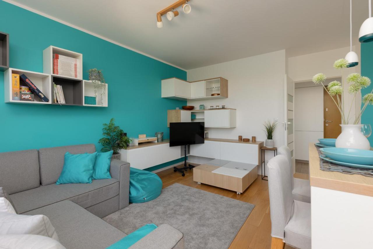 Metro Wilanowska Apartment With Parking By Noclegi Renters Warschau Exterior foto
